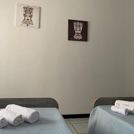 Apartmán Il Girasole Katánie Exteriér fotografie